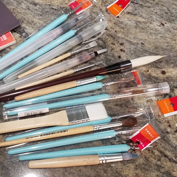 Huge Art Bundle - Picture 8 of 16